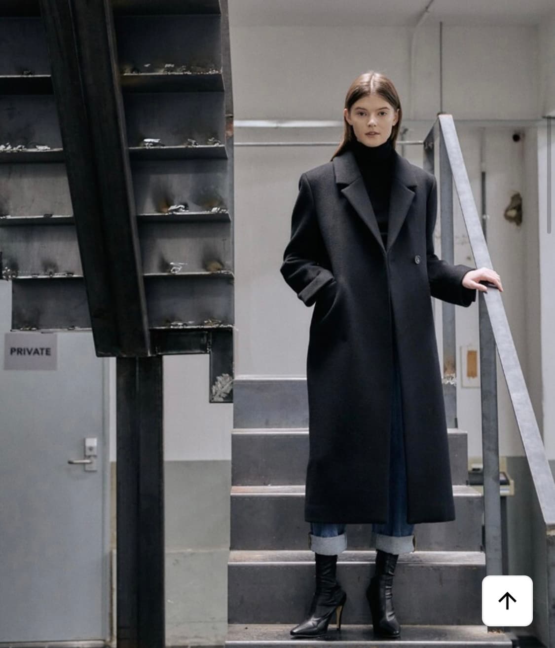 닐바이피 윈터 베이직 코트 블랙 상품이미지1