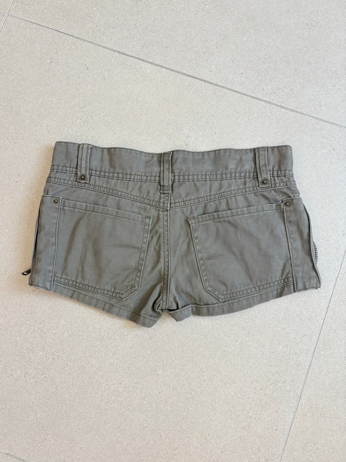 카키 y2k 지퍼 핫팬츠 상품이미지4