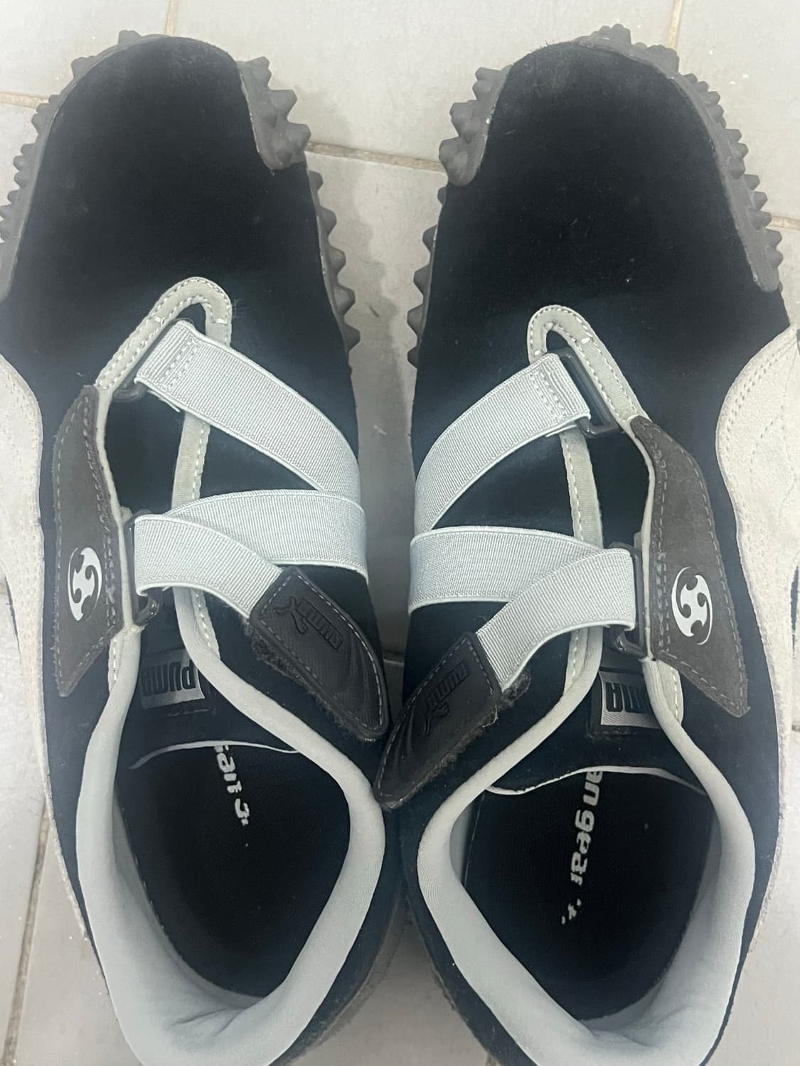 산산기어x푸마 다크그레이 신발 팝니다 상품이미지1