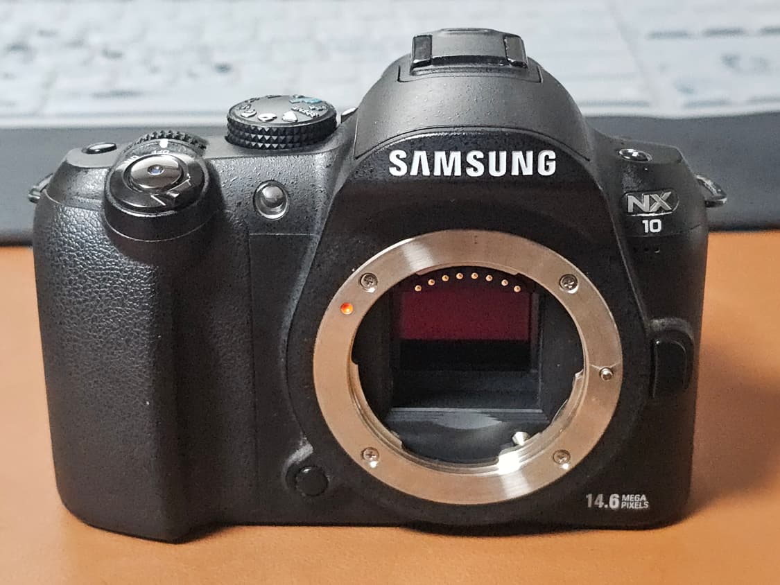 (부품용)삼성 NX10 미러리스 카메라 상품이미지4