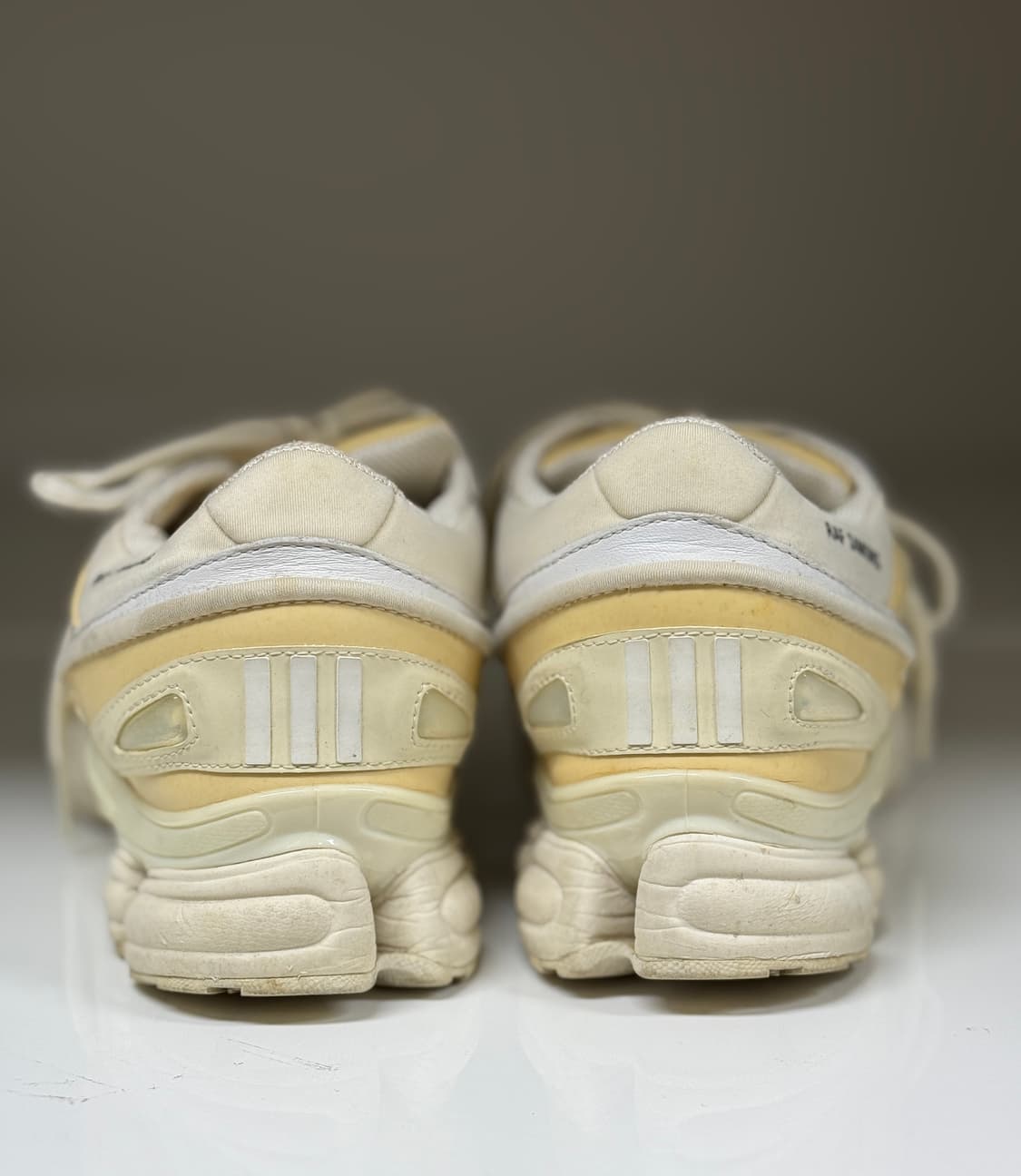 275 / Raf Simons 라프시몬스 오즈위고 버니 크림  상품이미지6