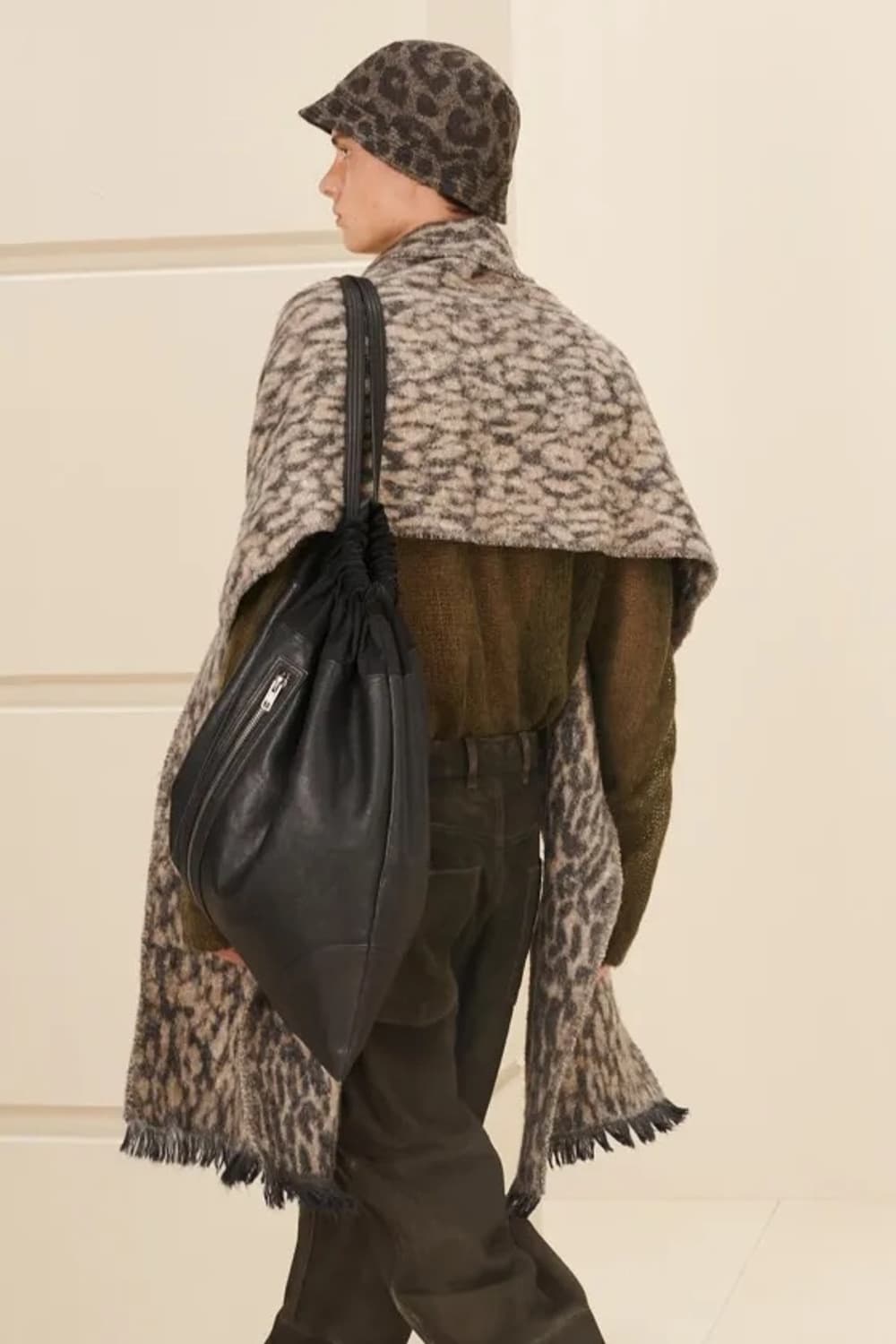 자라 SRPLS SD PNT 13 레더 팬츠 가죽 바지 42(KR 32) 상품이미지5