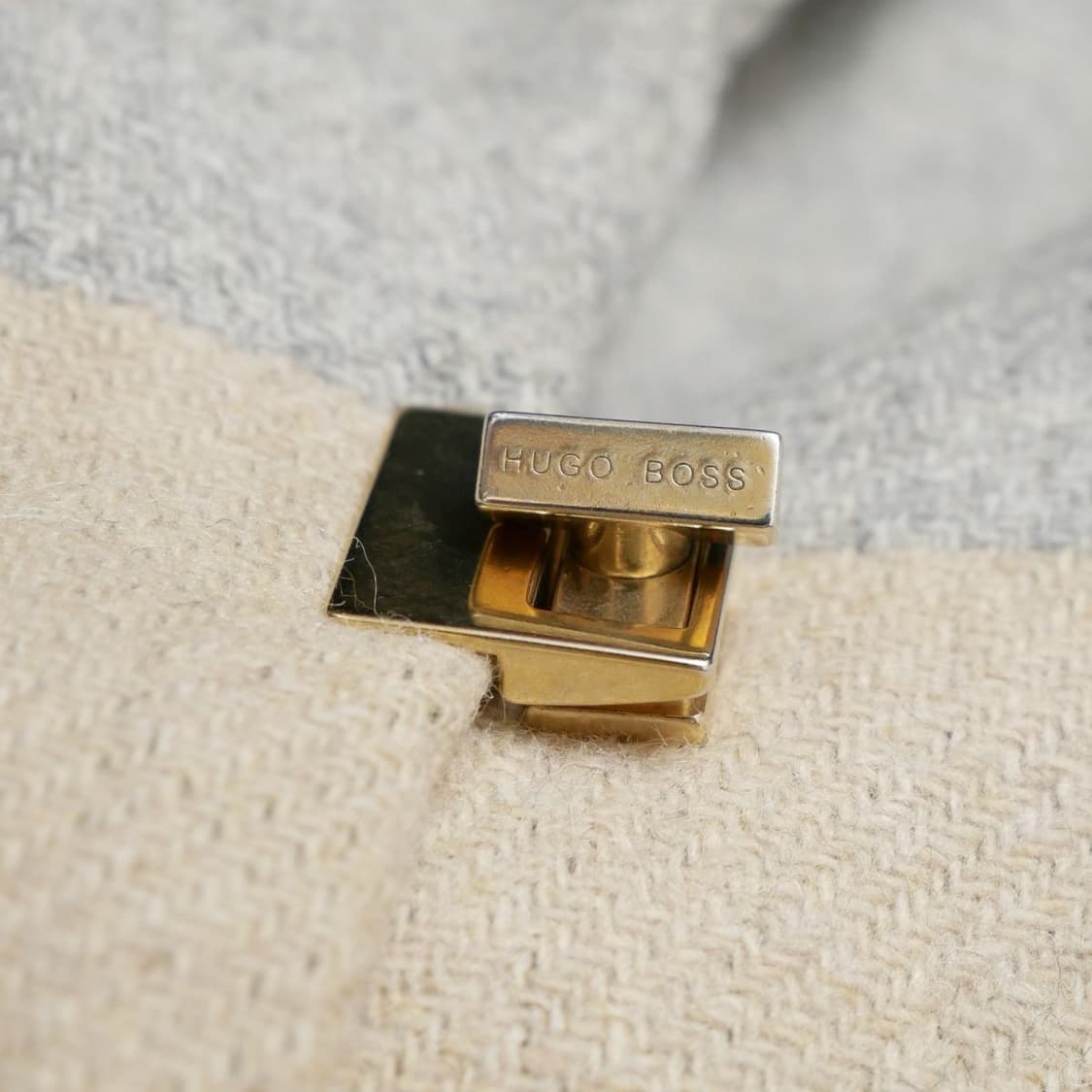 HUGO BOSS 2016 RESORT 옴브레 코트 상품이미지6