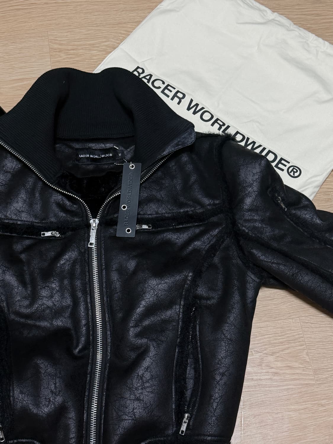 Black sheepskin jacket M사이즈 상품이미지2