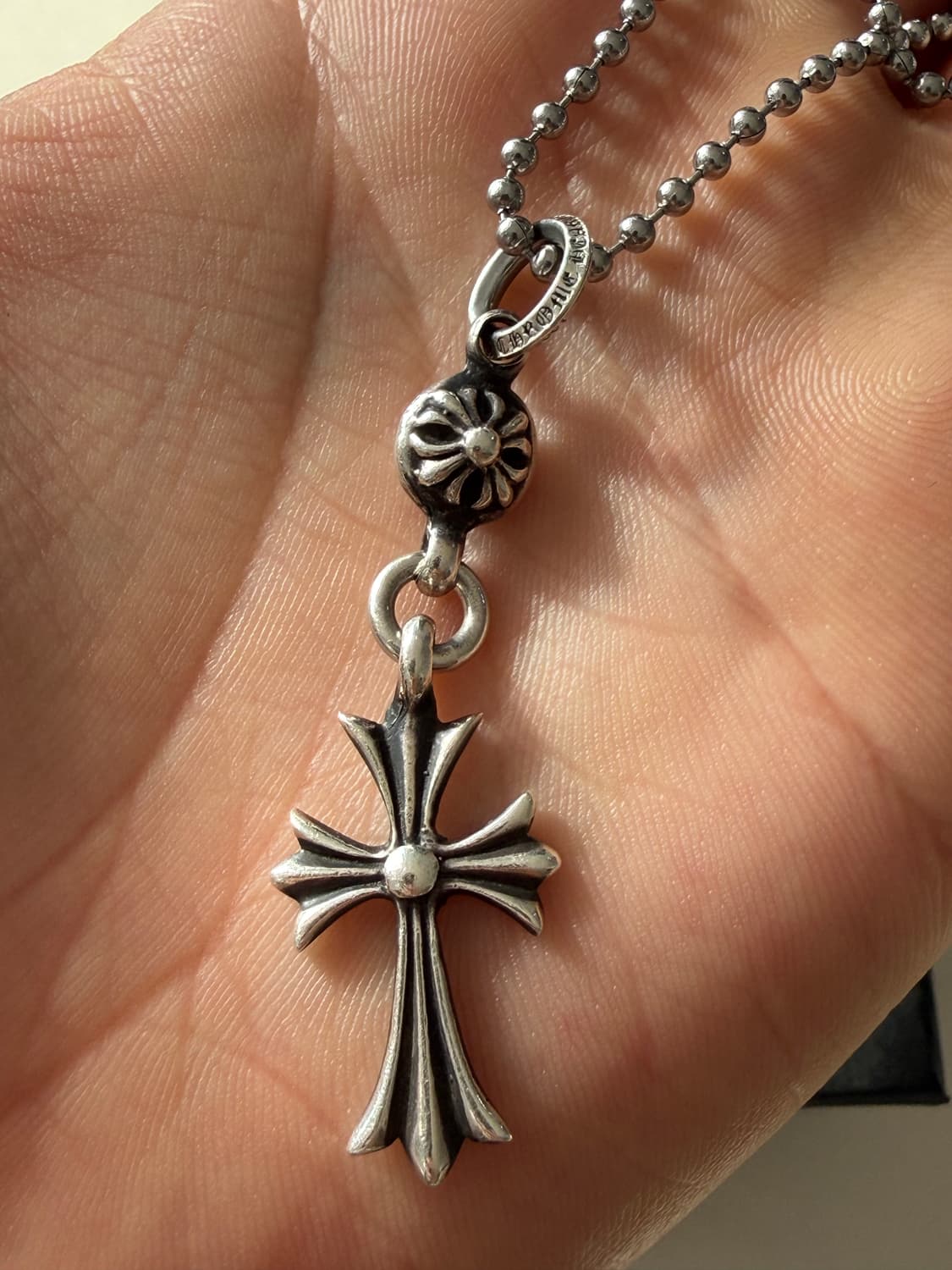 크롬하츠 원볼 타이니크로스 블랙 파베 상품이미지8