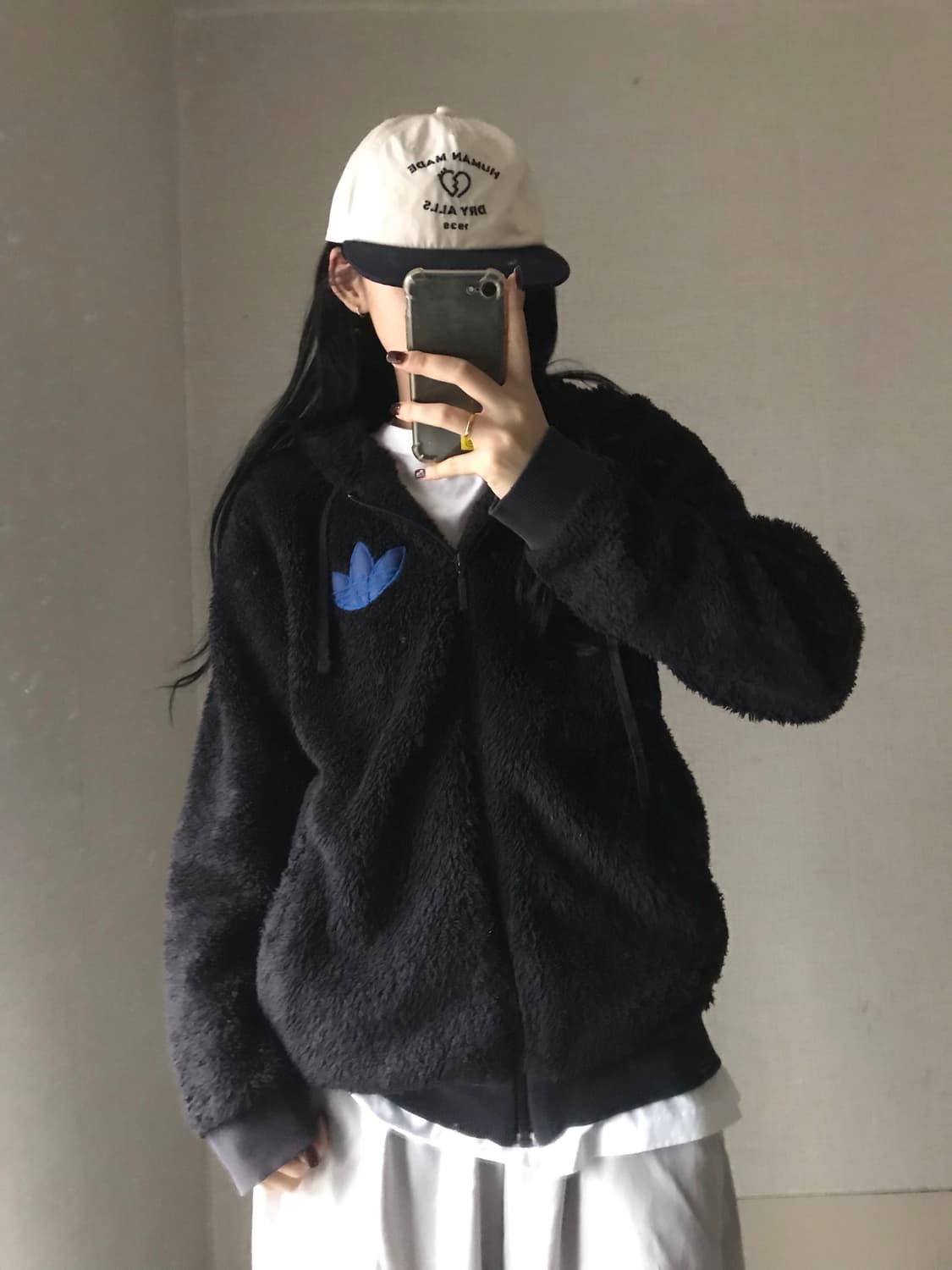아디다스 블랙 빅로고 후리스 상품이미지1