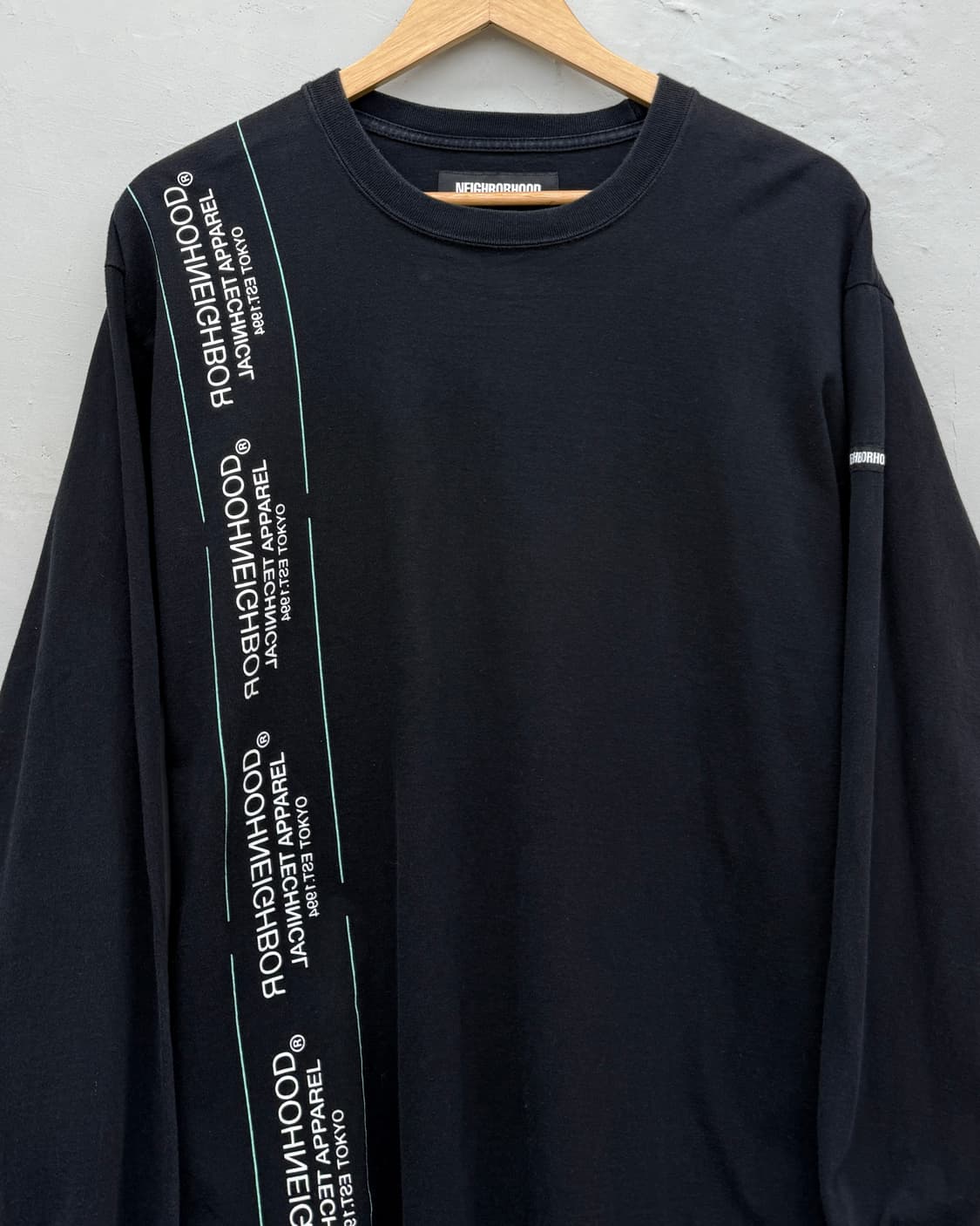 Neighborhood 테잎드 롱슬리브 티셔츠 상품이미지1