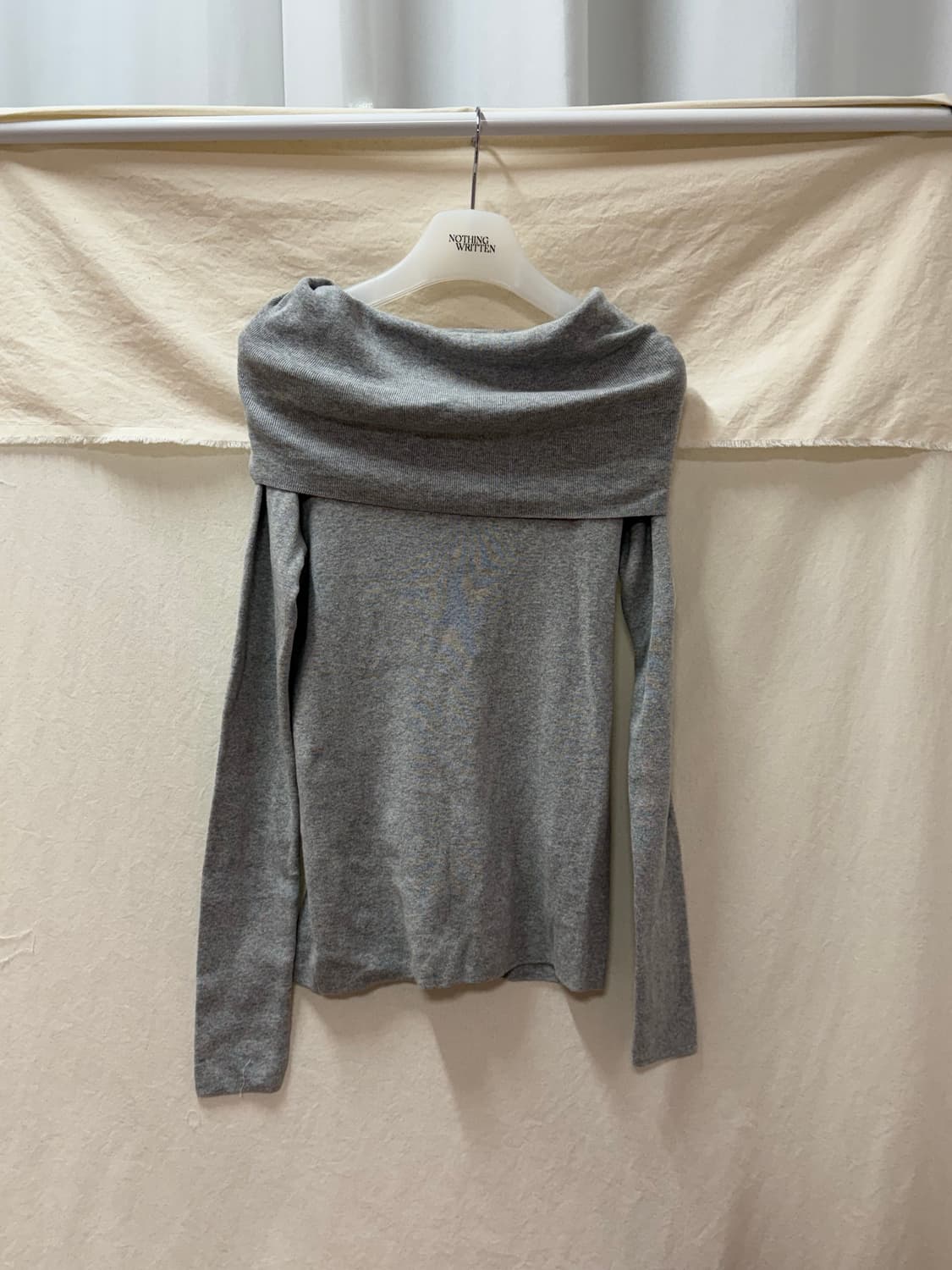 브랜디멜빌 오픈숄더 니트티 상품이미지1