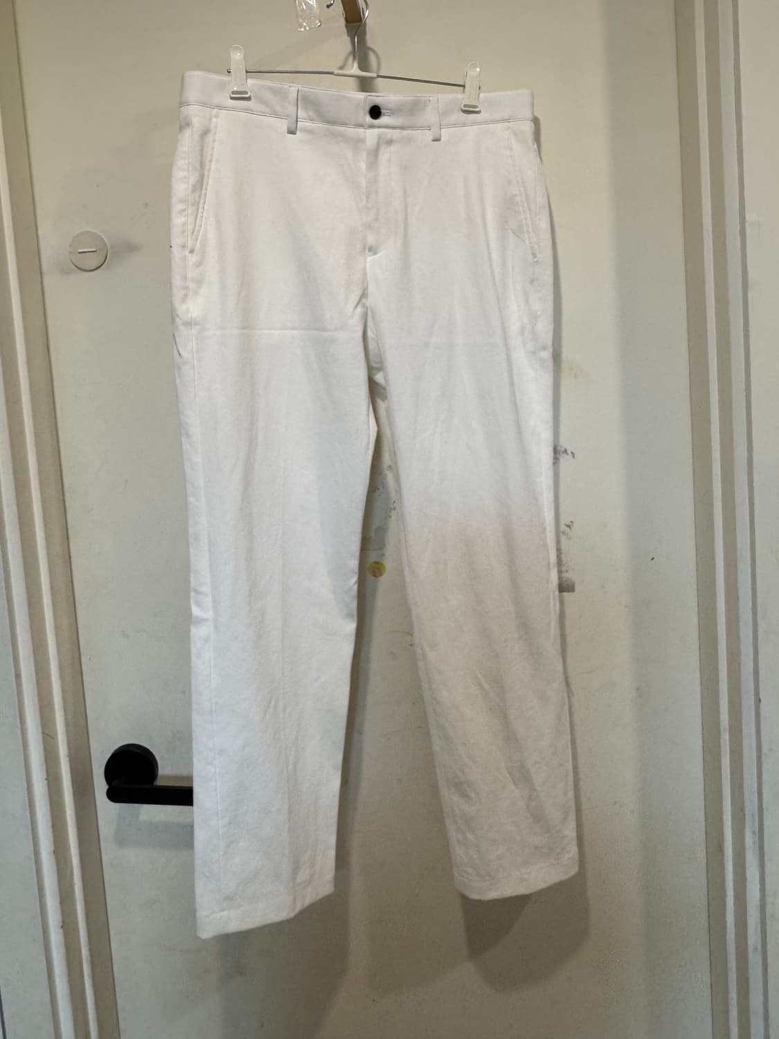 DKNY 코튼 블렌드 밴딩 테이퍼드 팬츠 화이트 상품이미지2