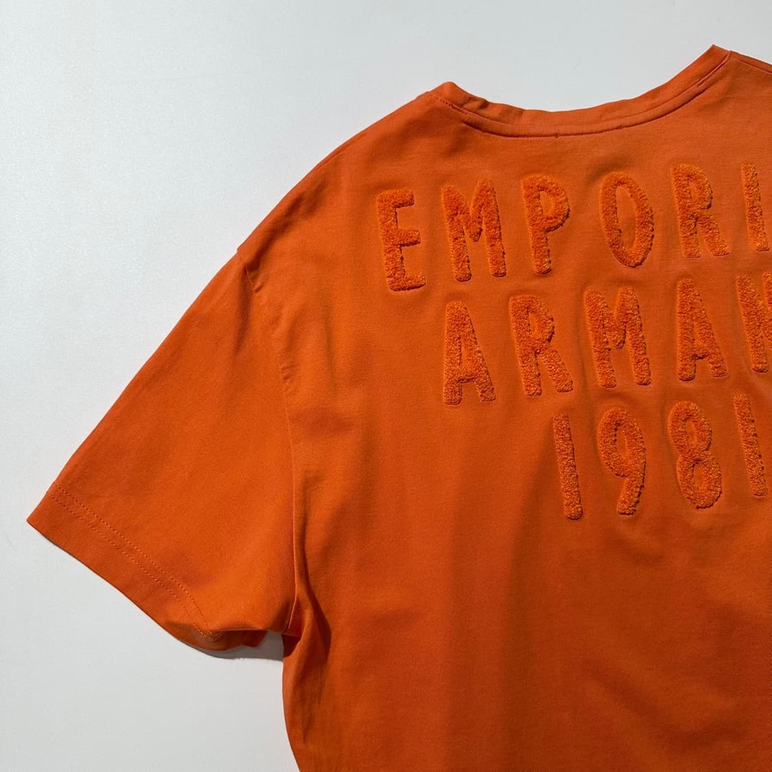 (매장판) 엠포리오 아르마니 백로고 반팔 티셔츠 상품이미지5