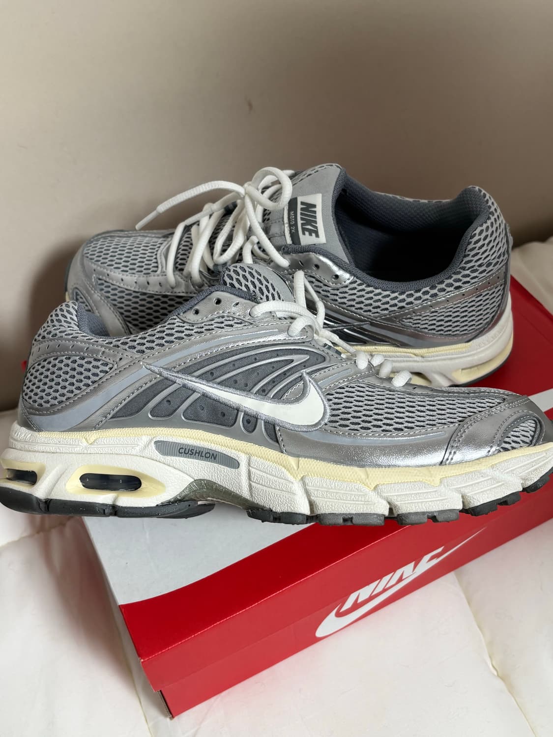 나이키 에어맥스 모토2k 상품이미지3