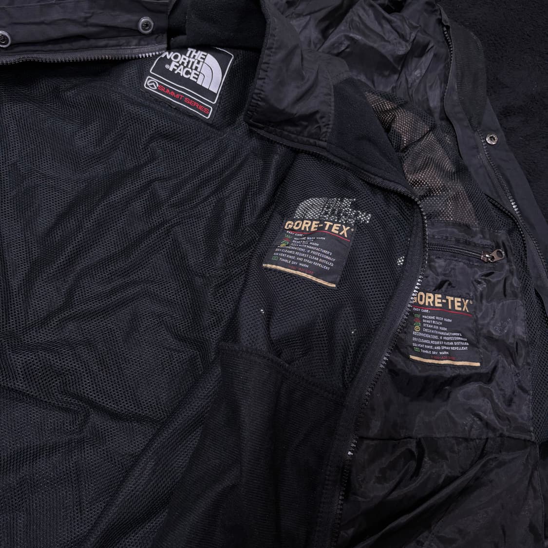 95-100 노스페이스 블랙 써밋시리즈 고어텍스 바람막이 상품이미지7
