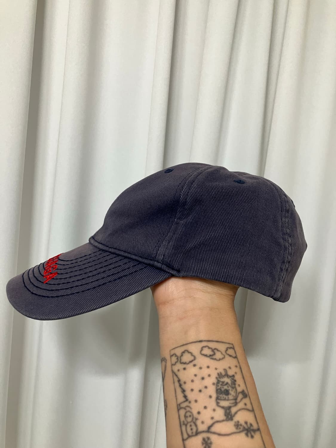 발렌시아가 18FW볼캡 네이비 상품이미지2