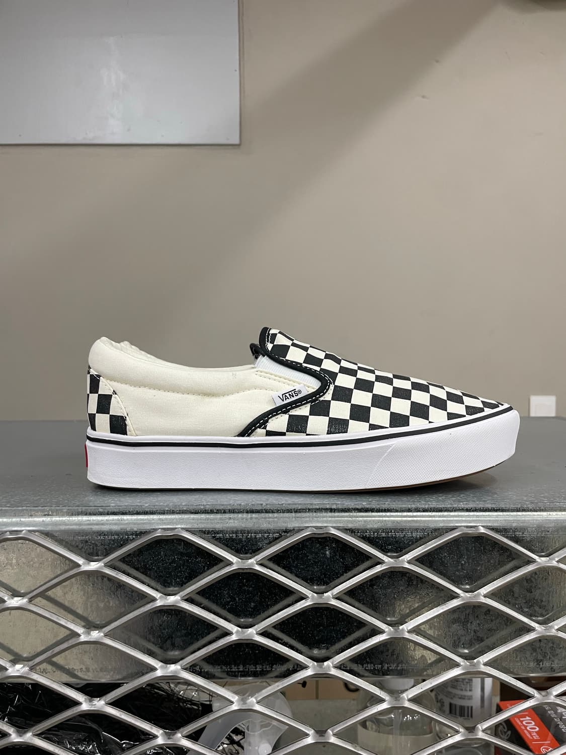 반스 체커보드 컴피쿠시 슬립온 265 상품이미지4