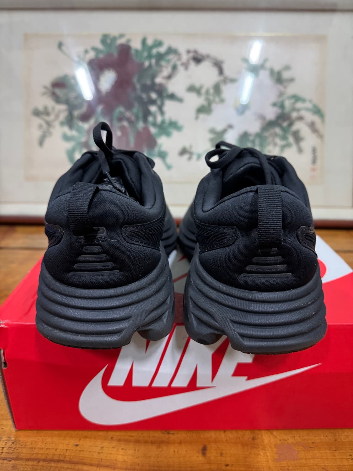 호카 본디8 블랙 와이드 275 깨끗해요. 상품이미지3