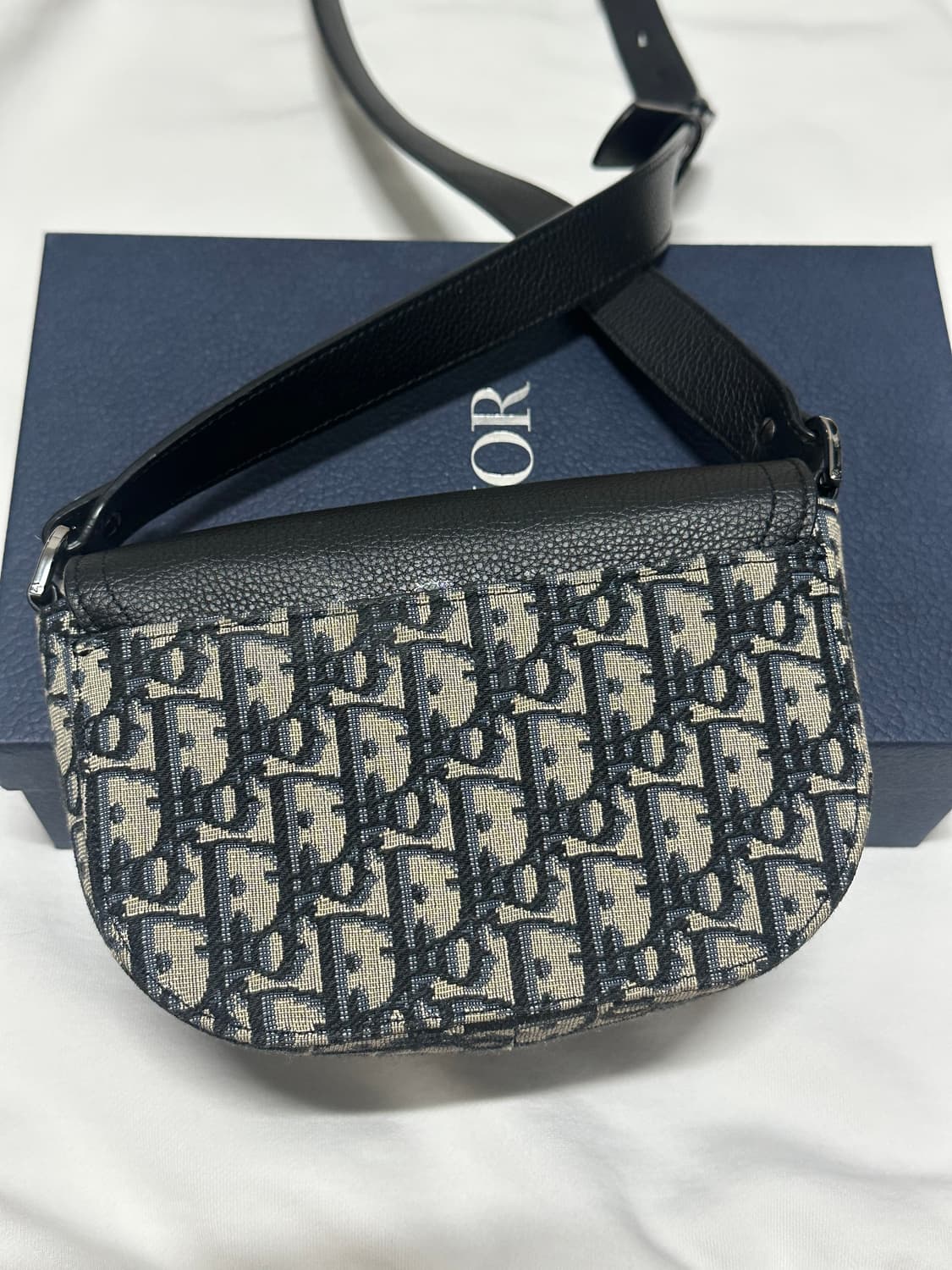 디올 오블리크 플랩백 미니  상품이미지3