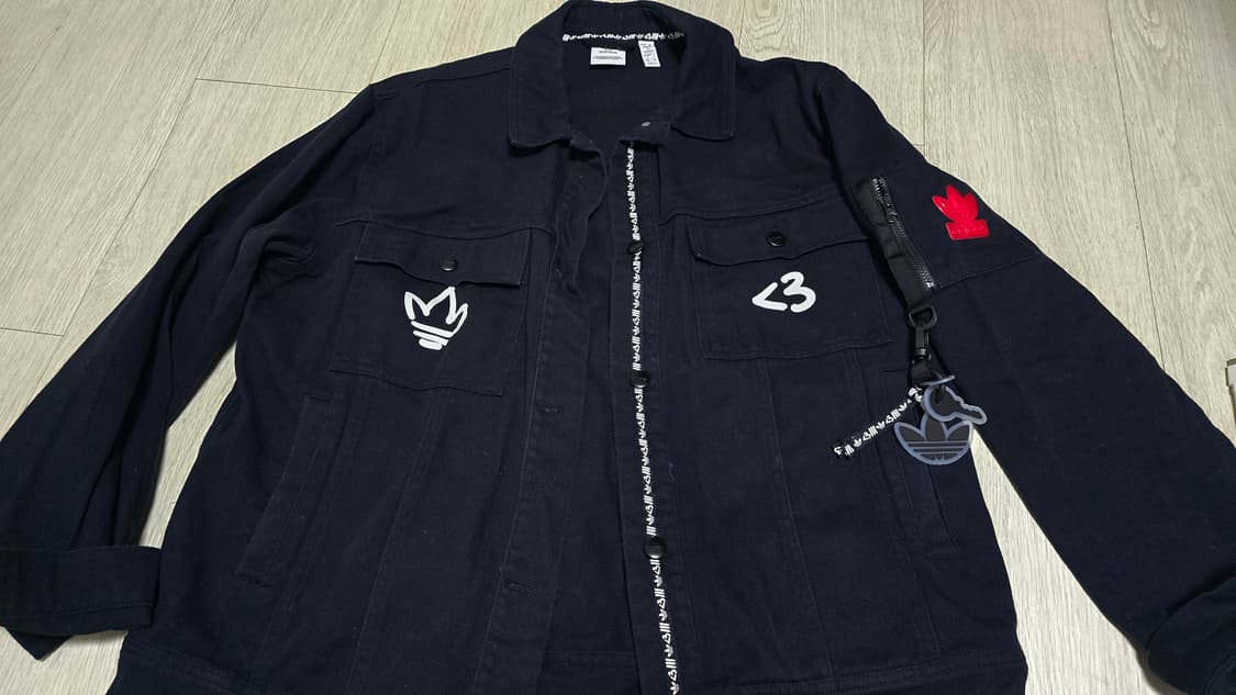 아디다스 V-Day 코튼 자켓 블랙 상품이미지1