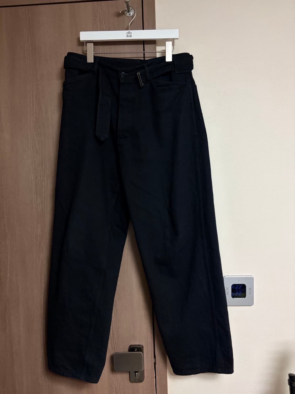 [2,1]23aw 코모리 블랙데님 자켓 팬츠 셋업 상품이미지3