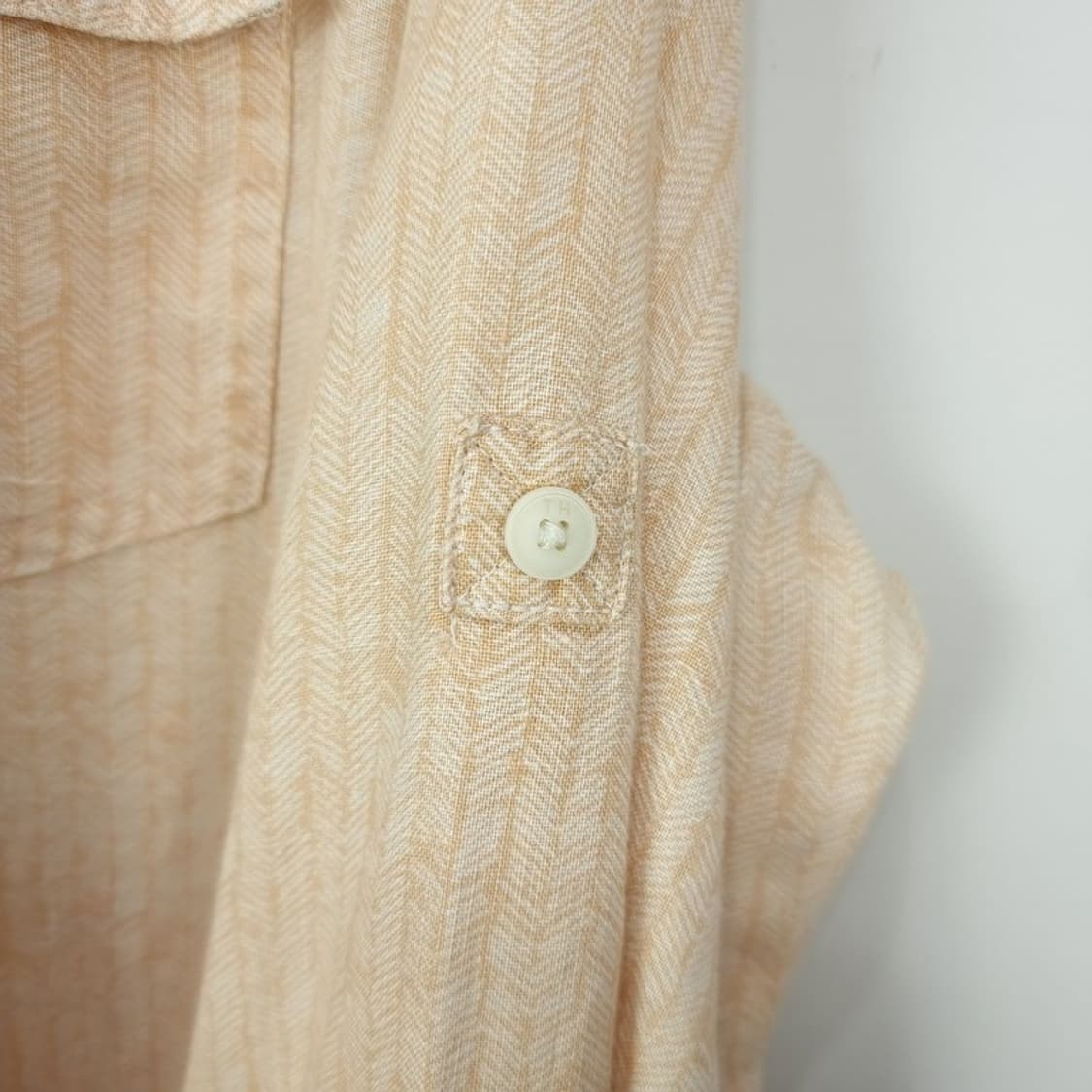 [타미힐피거] 헤링본 패턴 투포켓 마 린넨 셔츠 M20138 상품이미지6