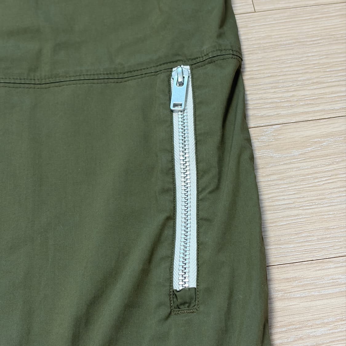 나이키 카키 그린 오버핏 바람막이 웜업 상품이미지3