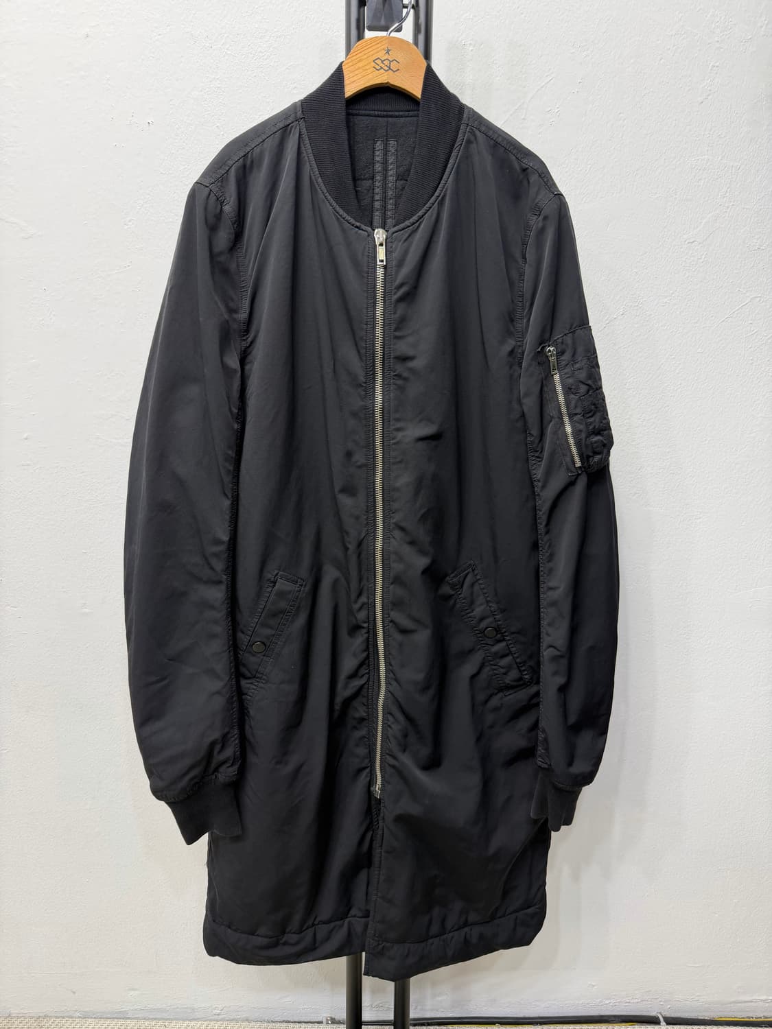 매장판정품) 릭오웬스 남성 MA-1 플레이트 봄버자켓 M 상품이미지1