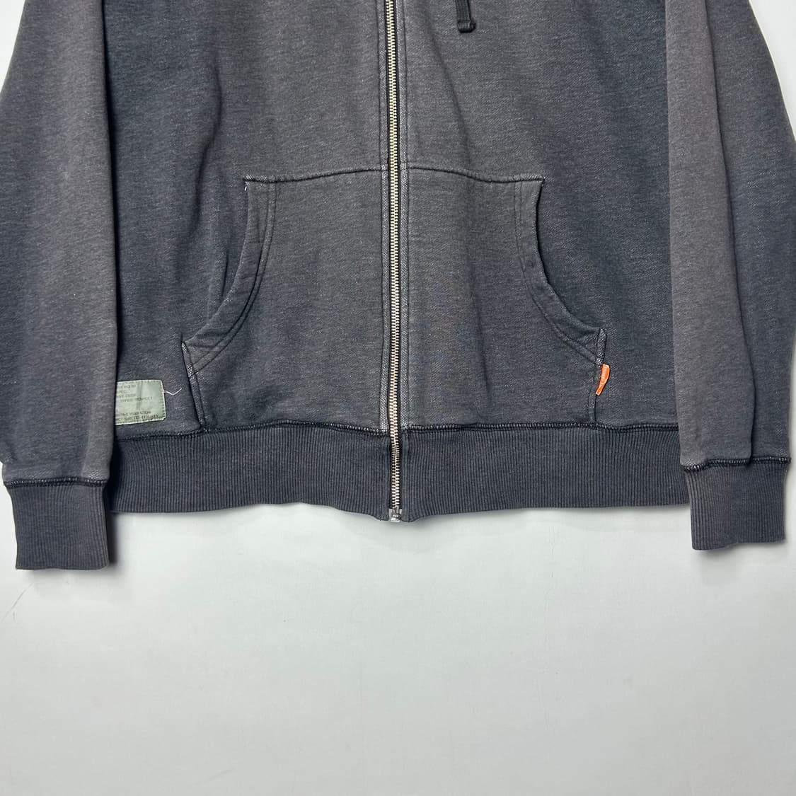 [STUSSY] 스투시 퀼팅 숄더 패치워크 후드집업 상품이미지4