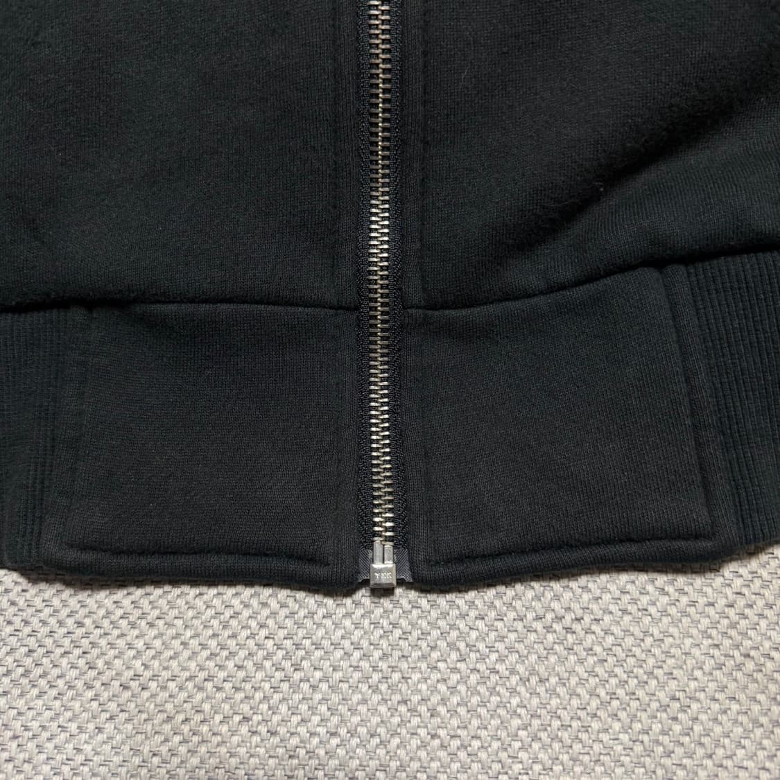 무스너클 버니스웨터 후드집업 상품이미지3