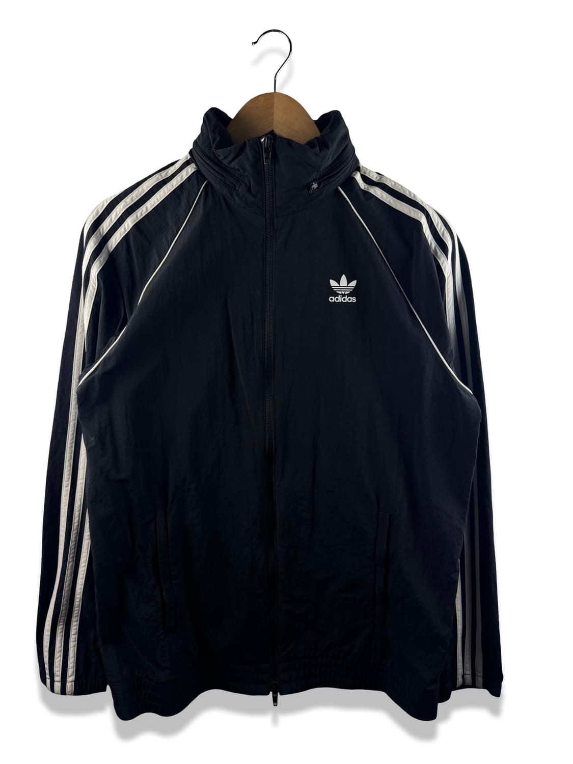 아디다스 검흰 범고래 나일론 바람막이1928 상품이미지1