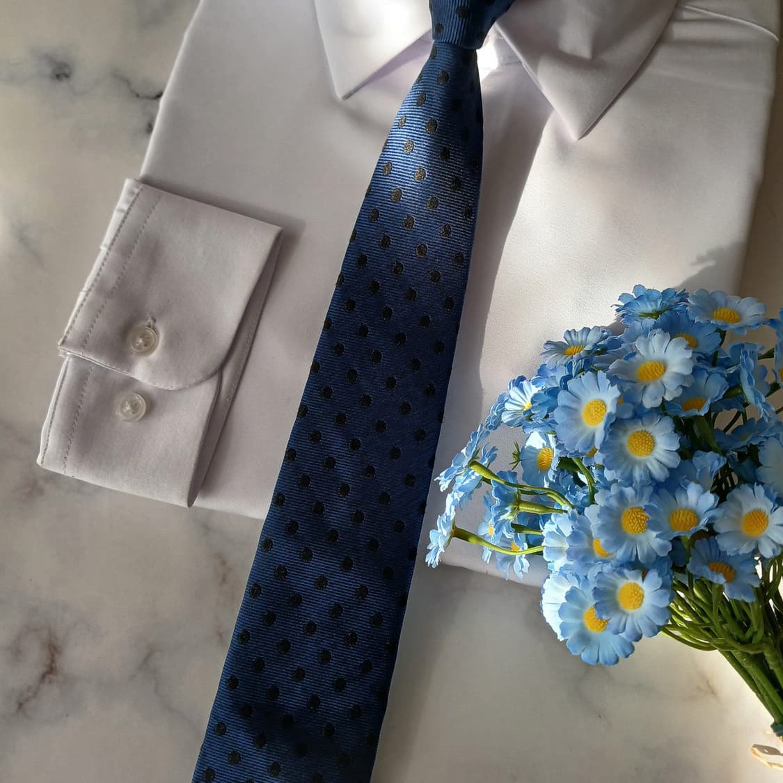 에스 티 듀퐁 실크 혼방 네이비 도트 넥타이 8cm A등급 A19434
 상품이미지7