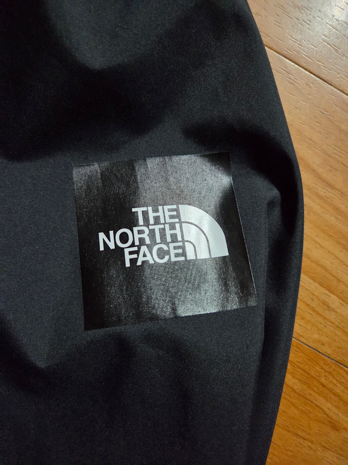 노스페이스 바람막이 상품이미지2