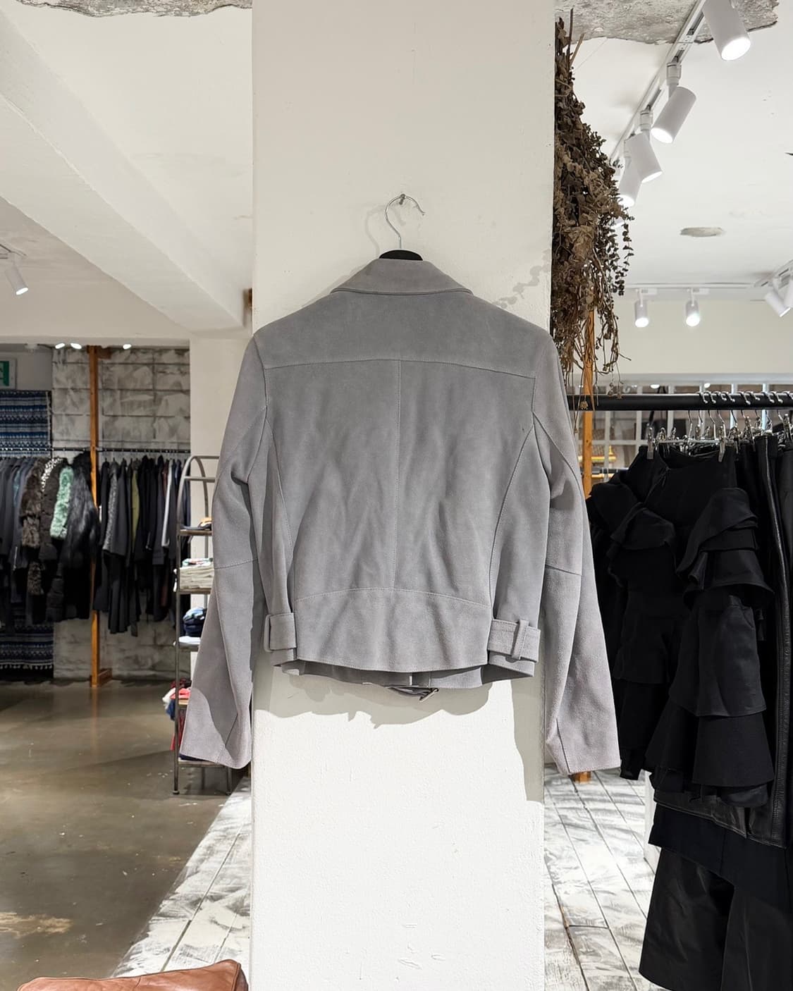 산드로 그레이 스웨이드 바이커 자켓 상품이미지7