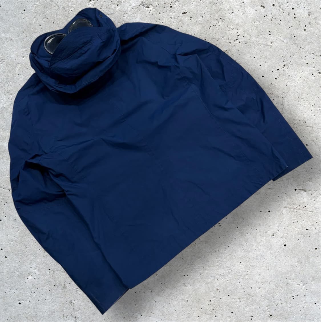 [105] 15s CP 씨피컴퍼니 고글 후드 자켓 네이비 B999 상품이미지2