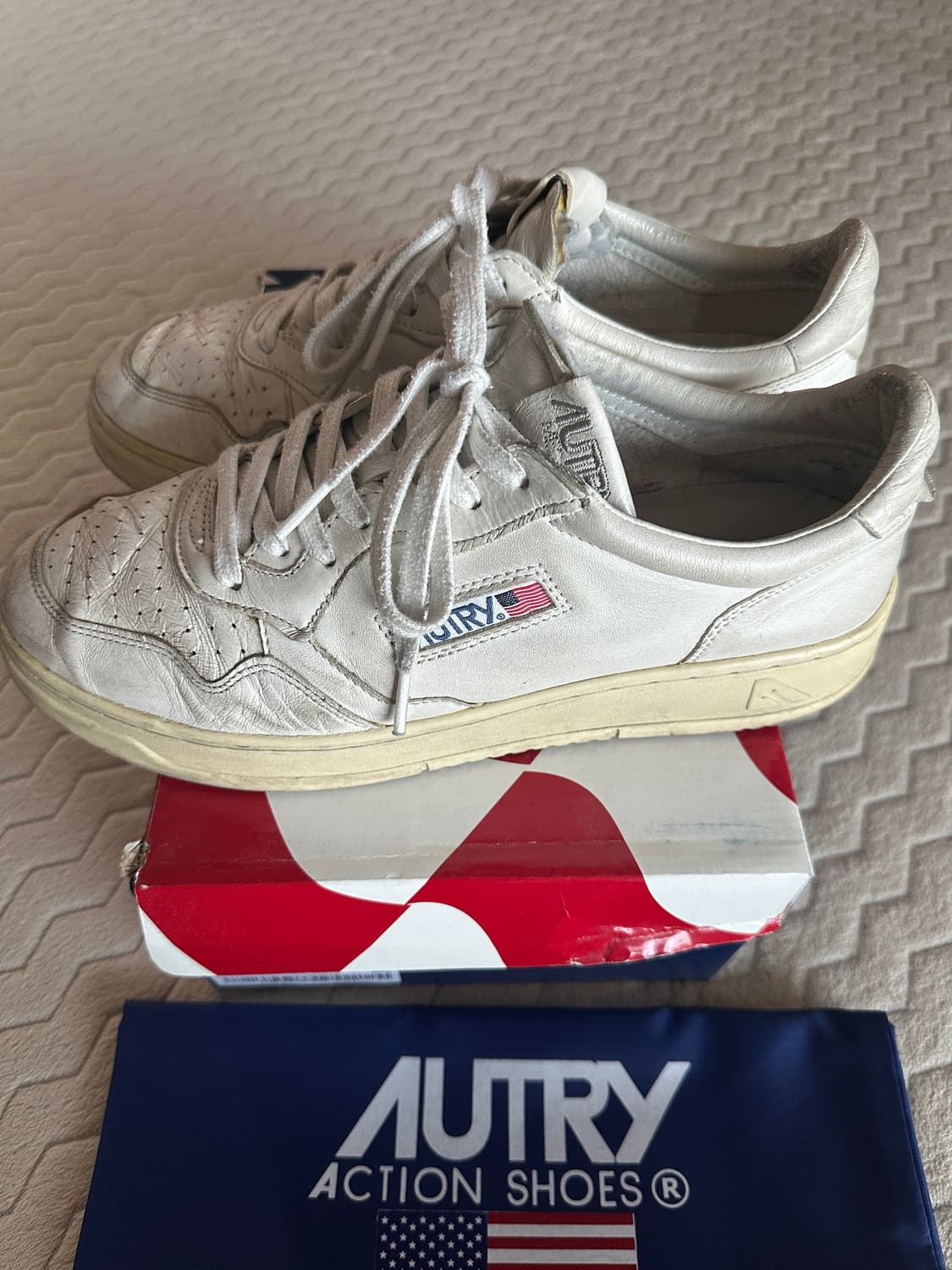 [42] 오트리 메달리스트 고트스킨 상품이미지3