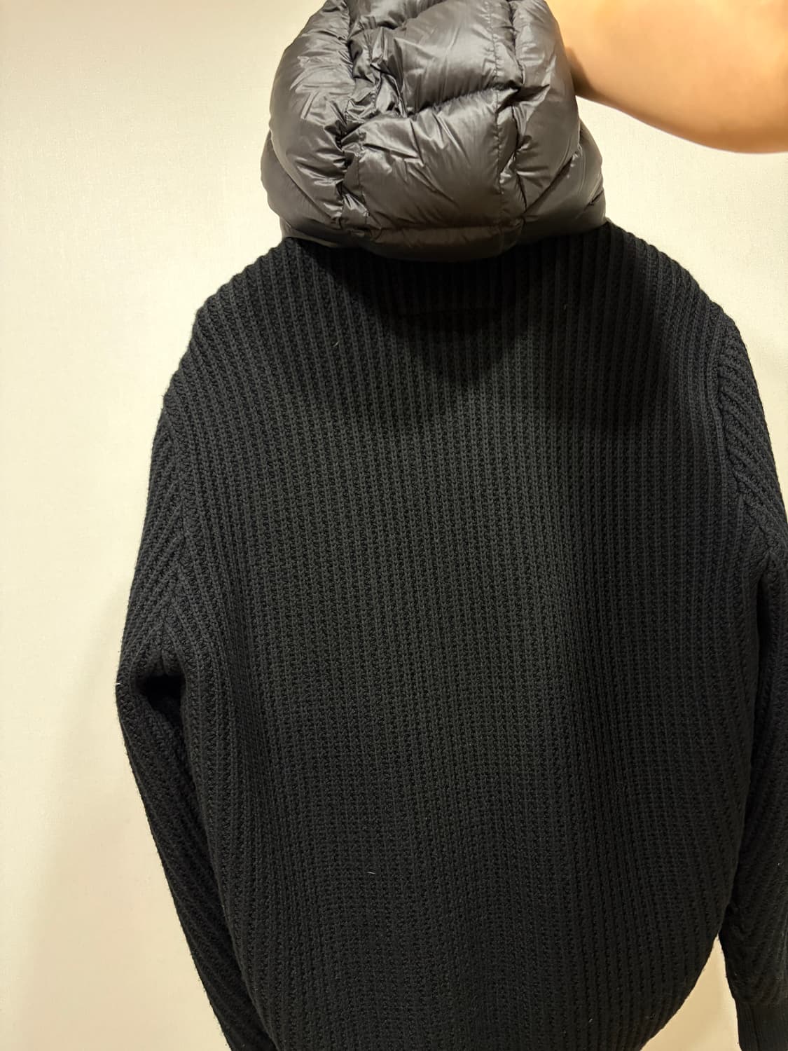 [정품]C.P 디디쉘 렌즈 와펜 니트 패딩 상품이미지4