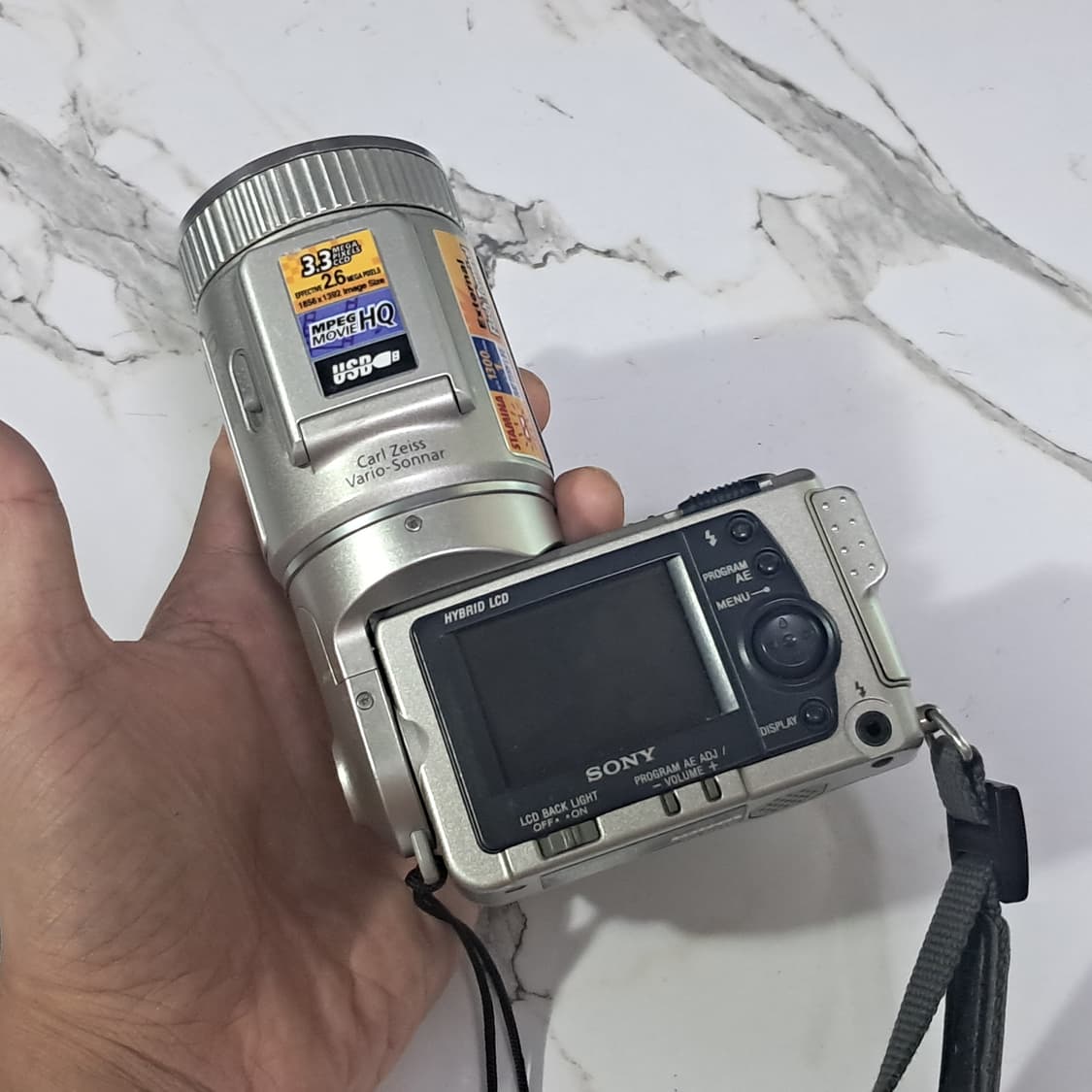 소니 사이버샷 DSC-F505V 빈티지카메라(전원불량) 상품이미지7