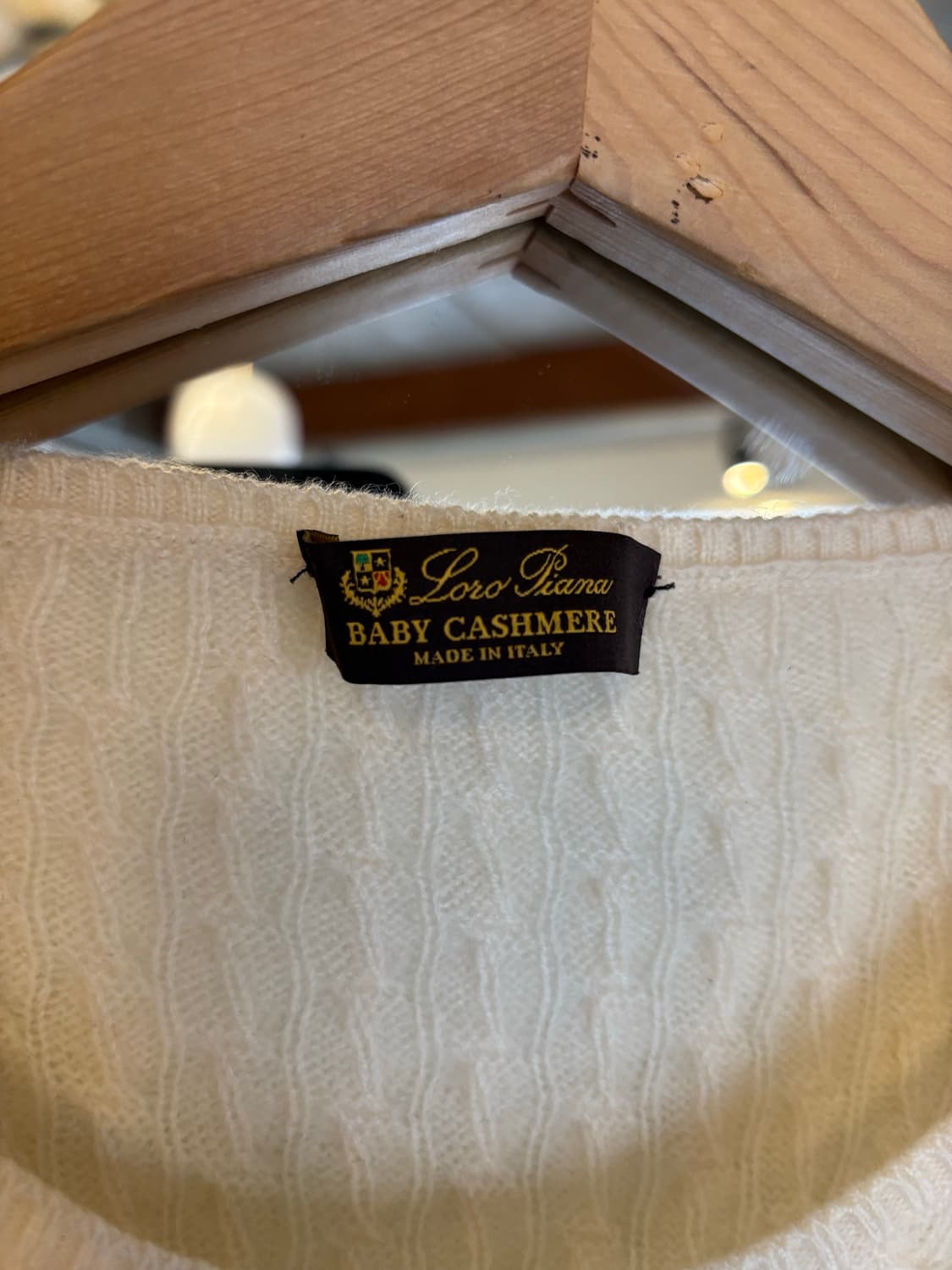로로피아나 캐시미어 니트 아이보리 상품이미지4