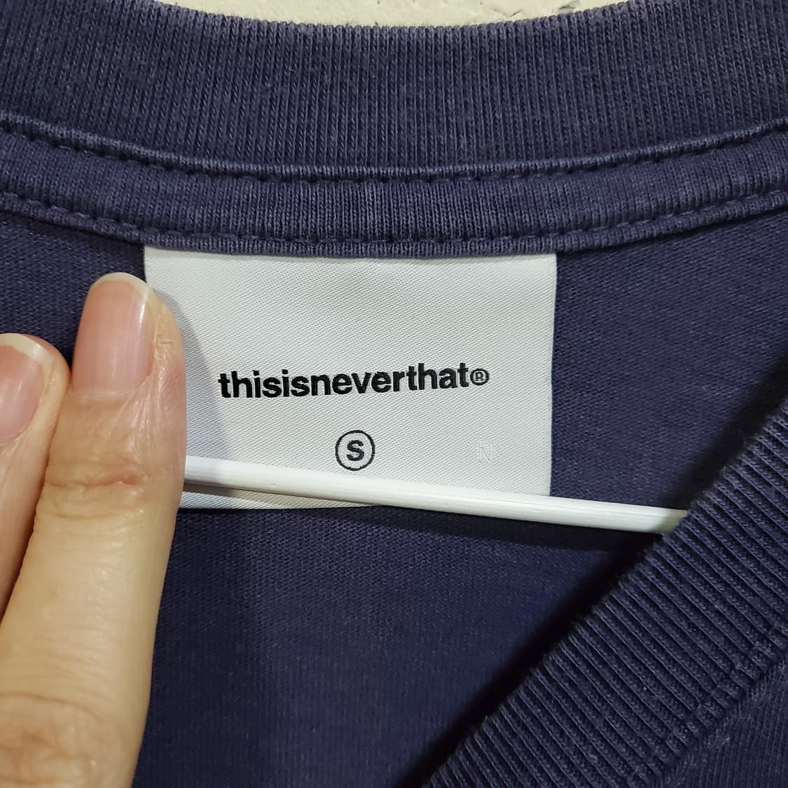 디스이즈네버댓 네이비 반팔 티셔츠  상품이미지3
