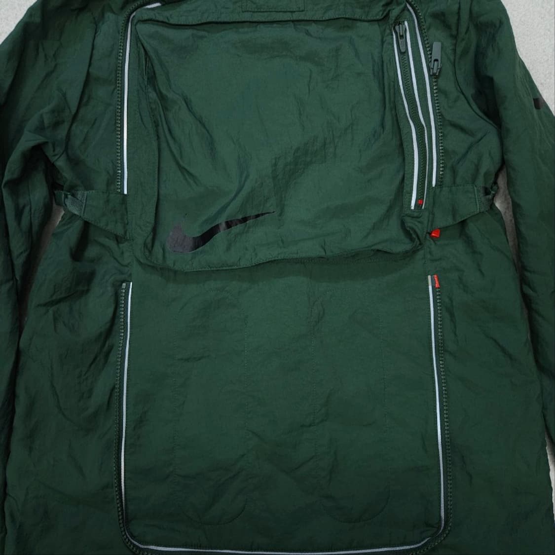 나이키 패커블 테크팩 바람막이 XL 상품이미지6