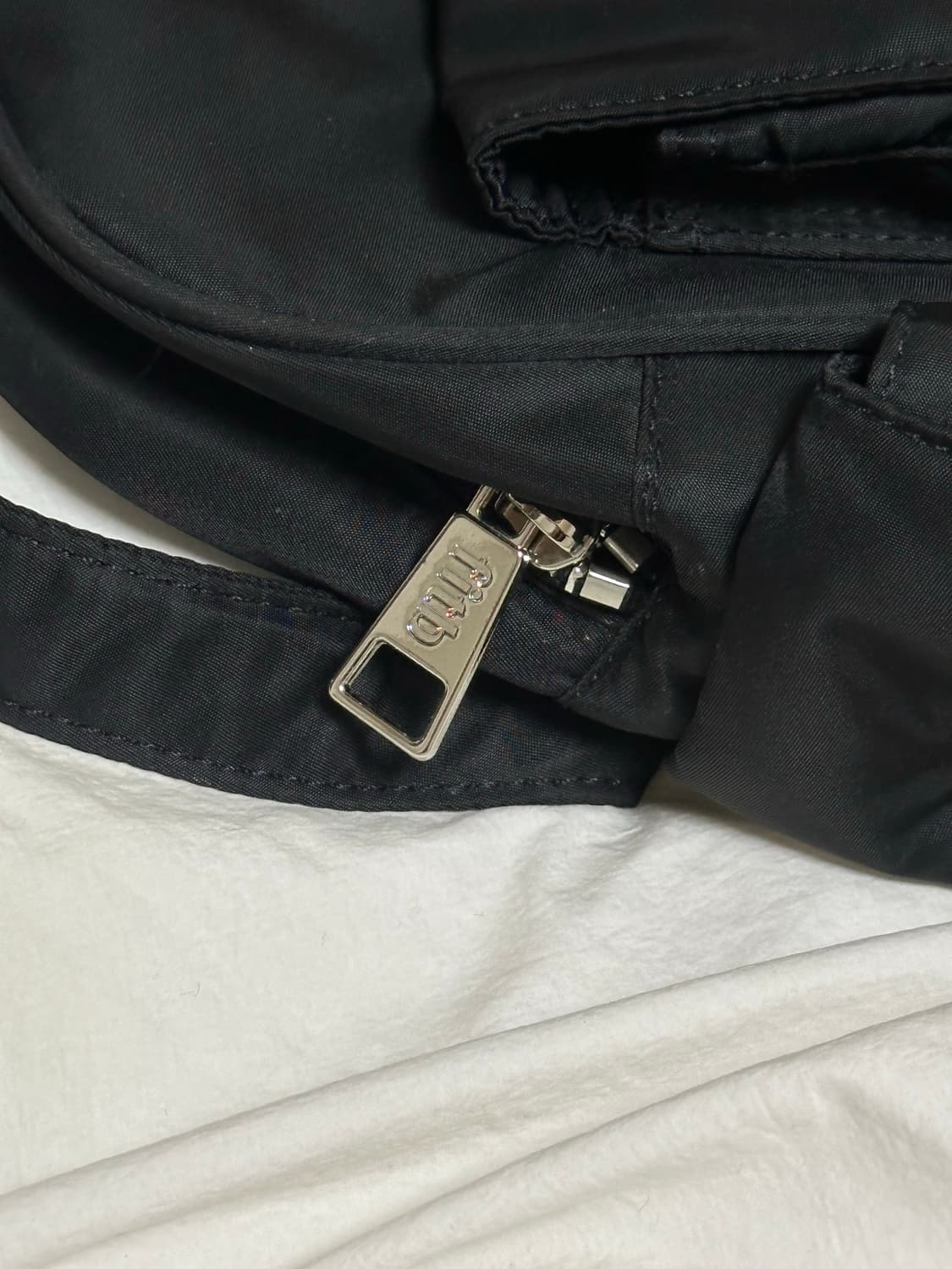 필인더블랭크 PK Shoulder Bag (nylon)(black) 상품이미지4