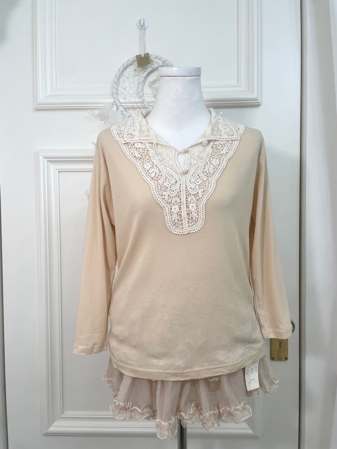 coral cream mori lace collar top 상품이미지5