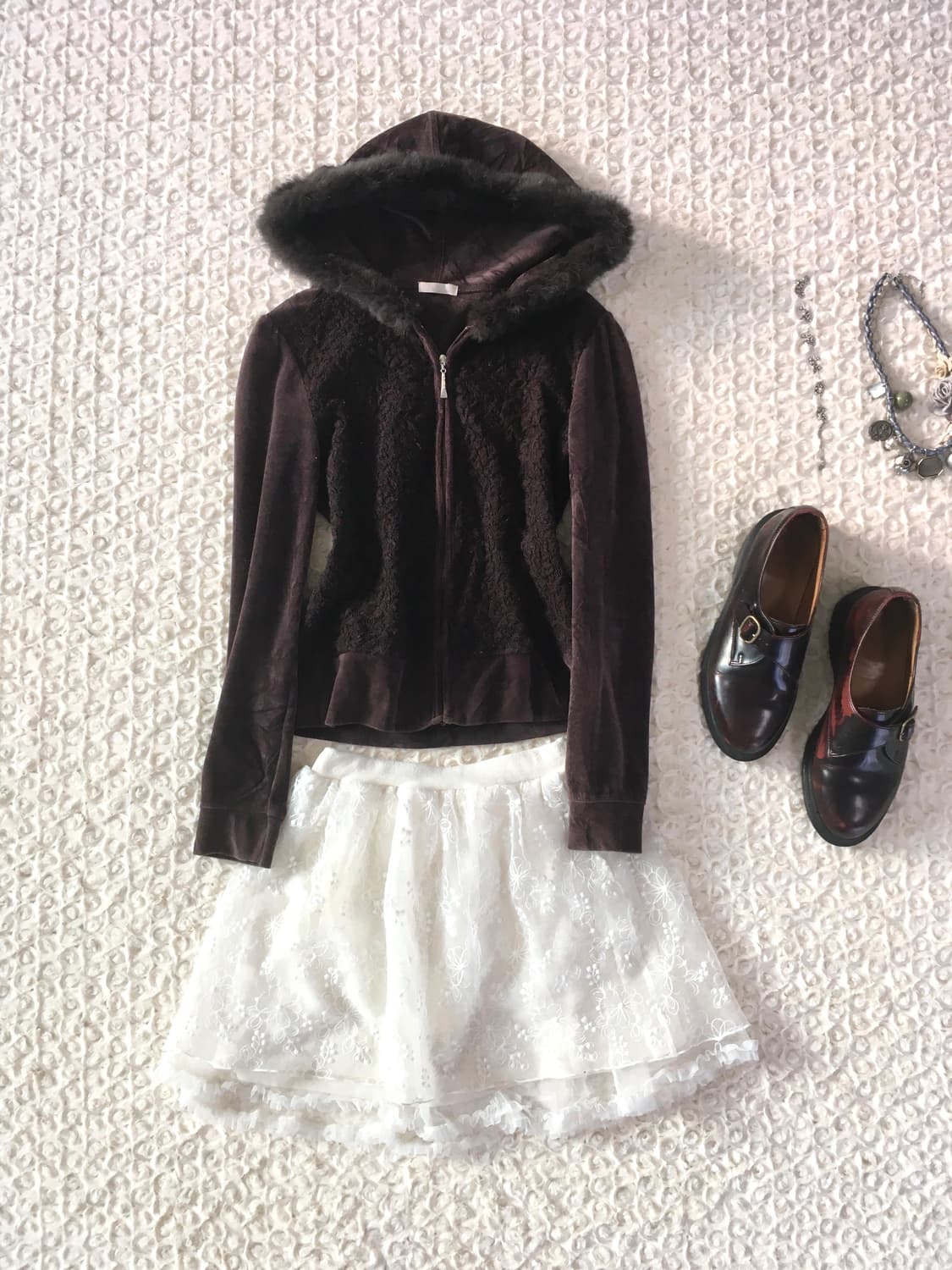 Rosa cherry 로즈브라운 벨루아 레이스 퍼 후드집업 상품이미지2