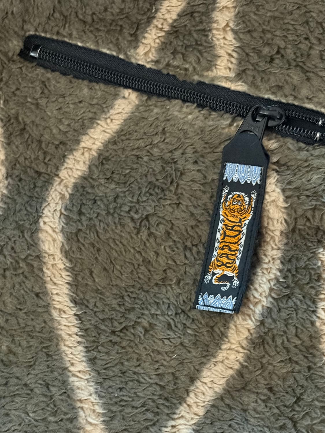 캐피탈 카키 플리스 팬츠 상품이미지2