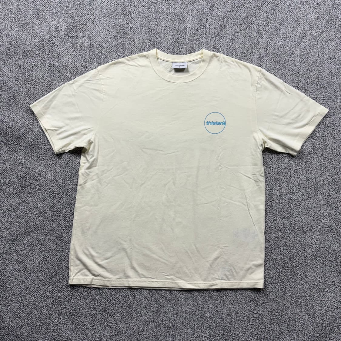 디스이즈네버댓 빅로고 아이보리 티셔츠 상품이미지2