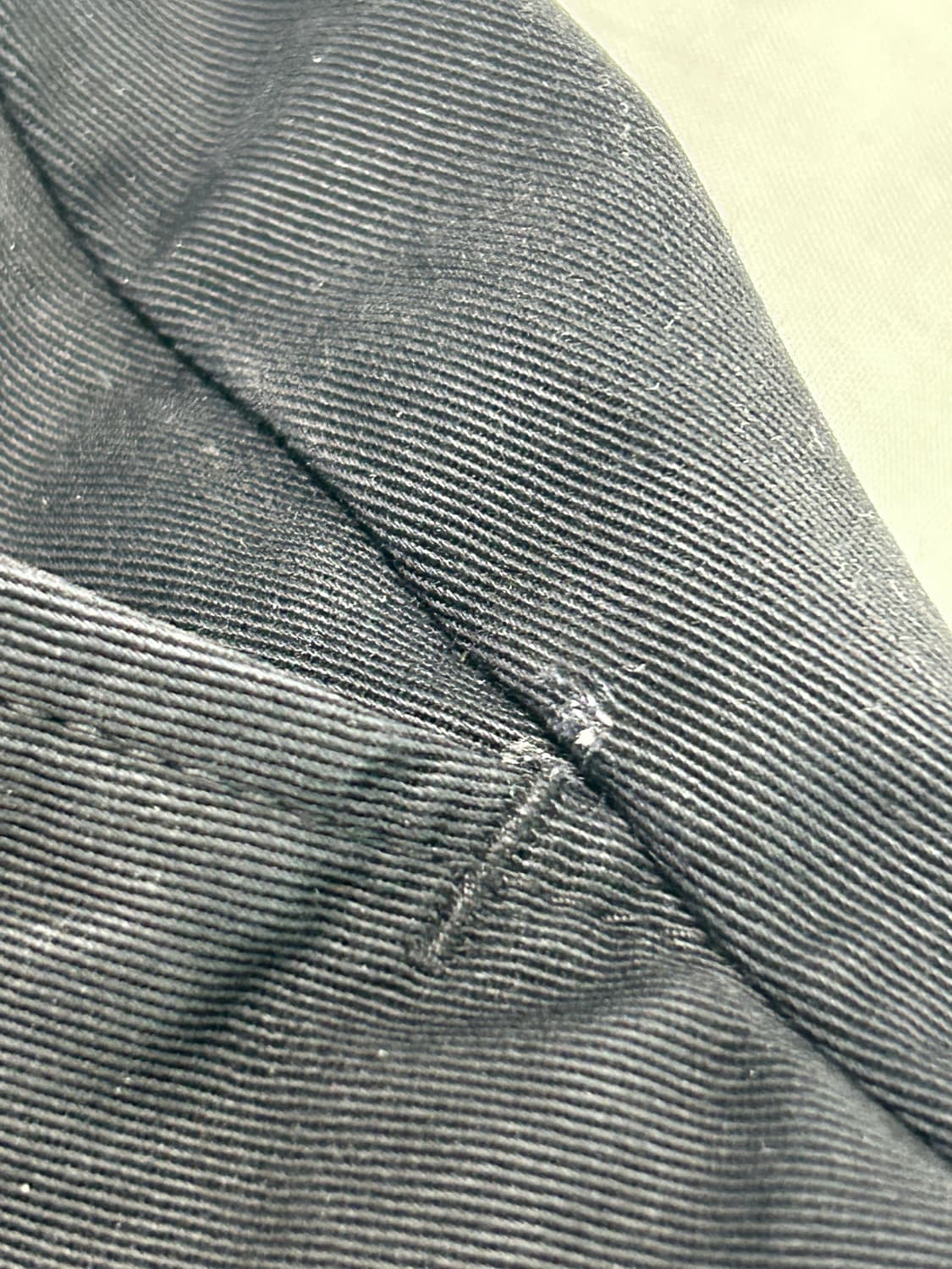 Burberry 버버리 레더탭 코튼 루즈핏 팬츠(정품) size(36) 상품이미지5