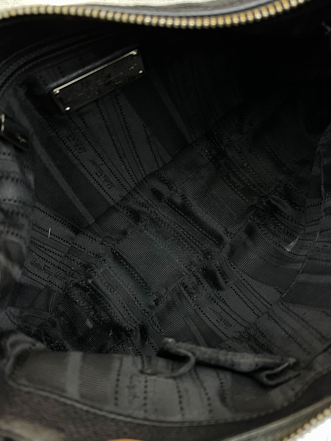 살바토레 페라가모 레더 숄더 백 상품이미지5