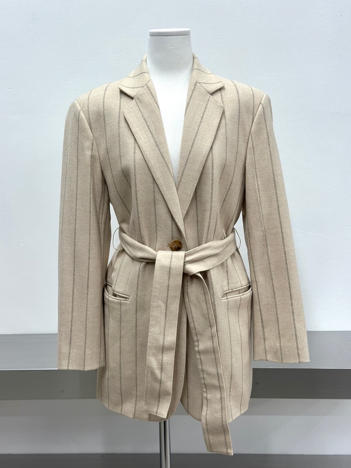 랑방 컬렉션 울 벨티드 자켓  상품이미지4