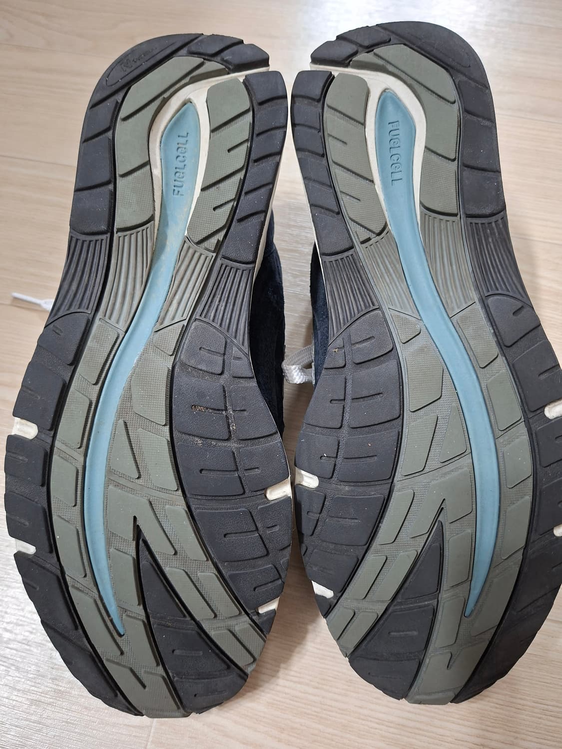 뉴발란스991v2 네이비 270 (9/10) 상품이미지5