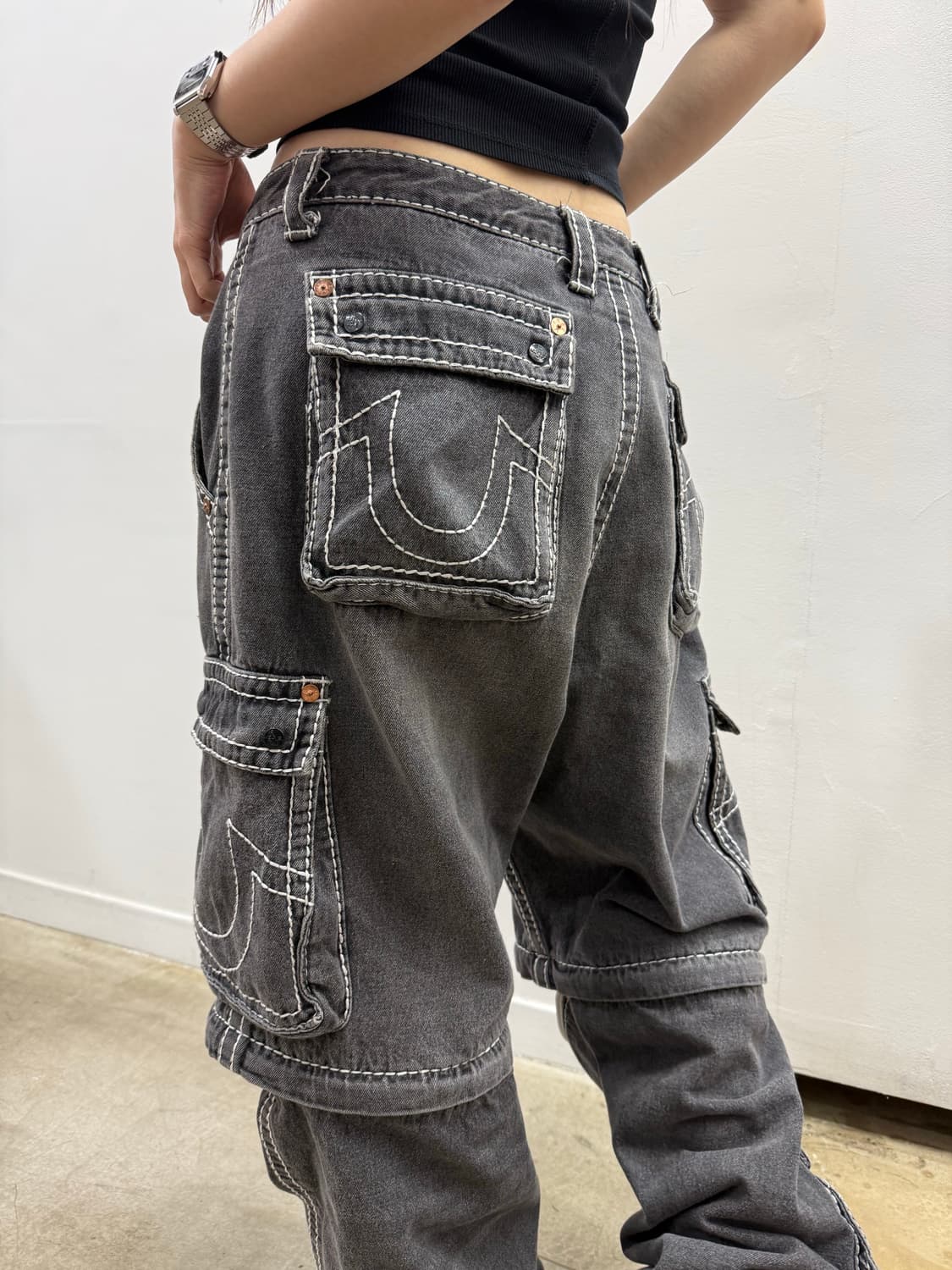 트루 릴리전 x 패치 와이드 레이버 카고팬츠 상품이미지10