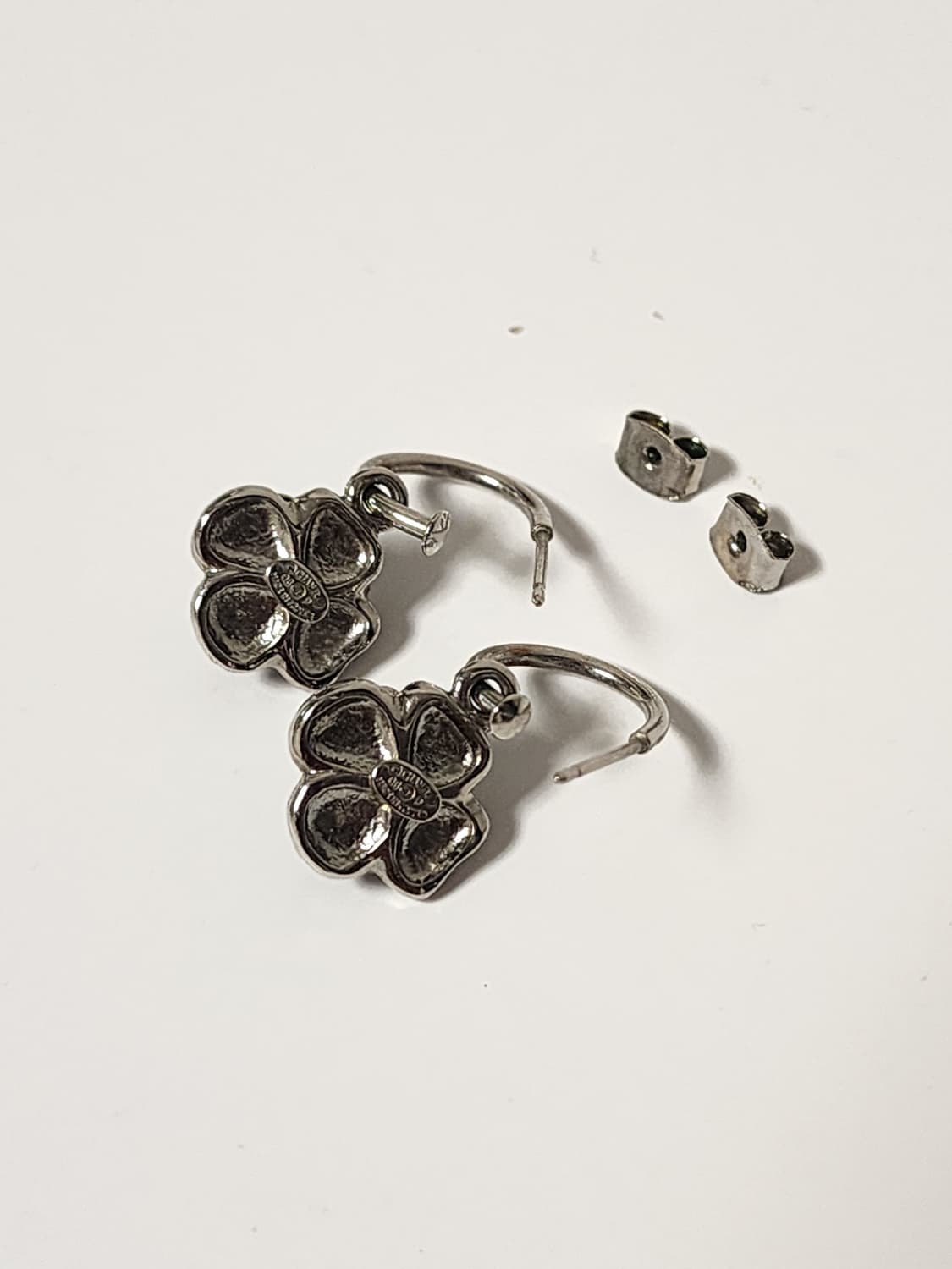 사넬 미니 까멜리아 귀걸이 상품이미지5