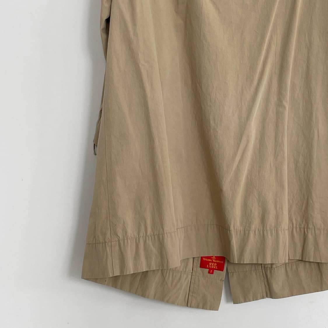 비비안웨스트우드 비대칭 베이지 면 코트 상품이미지7